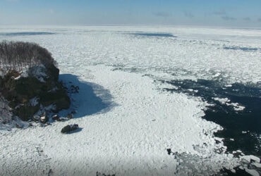 【北海道宇登呂】不只可以看到流冰，還可以摸得到流冰的 #流冰漫步體驗。