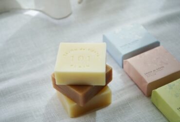 「Siesta Labo. (シエスタラボ)」北海道天然素材的手工皂專賣店，給你幸福和天然的生活提案。